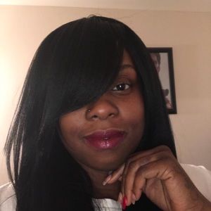 Meet your Posher, Sabrina